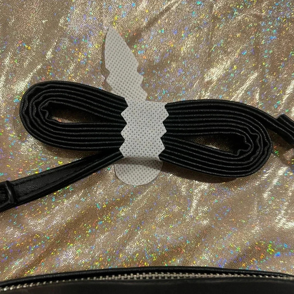 NWT Rebecca Minkoff Diamond Quilt Studded top zip crossbody, black w/silver NWT - Picture 3 of 9